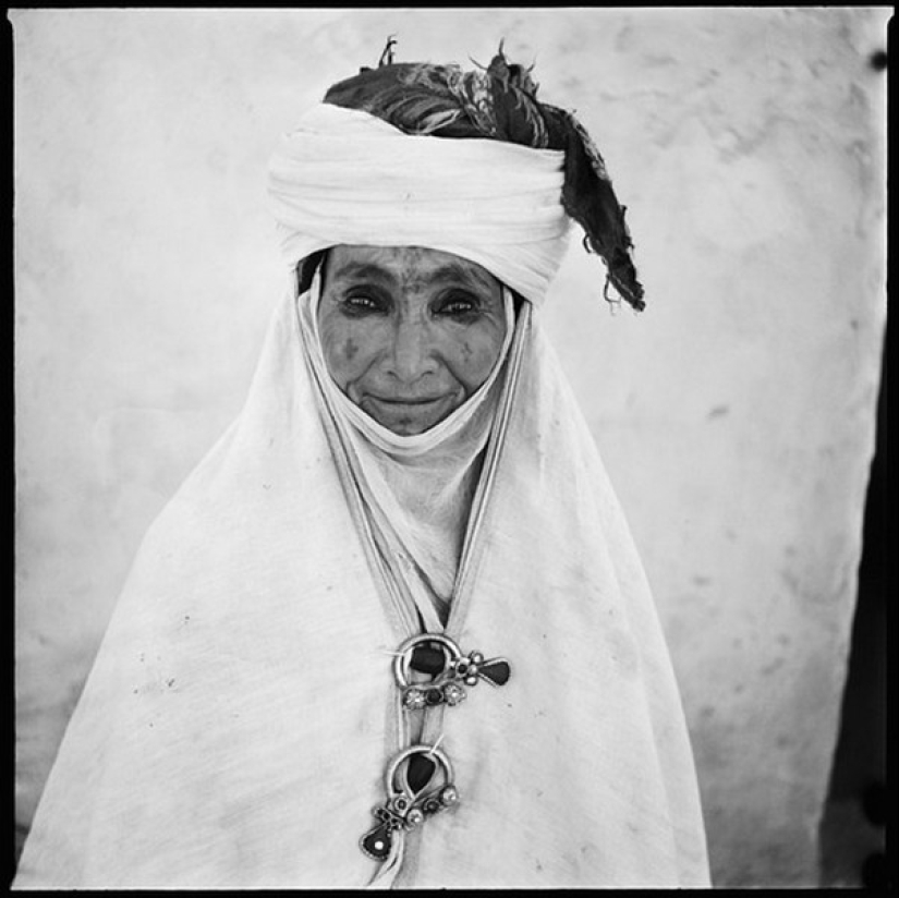 Portraits beyond the edge Portraits beyond the edge