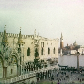 Pre-war Venice in color photographs by Bernard Eilers
