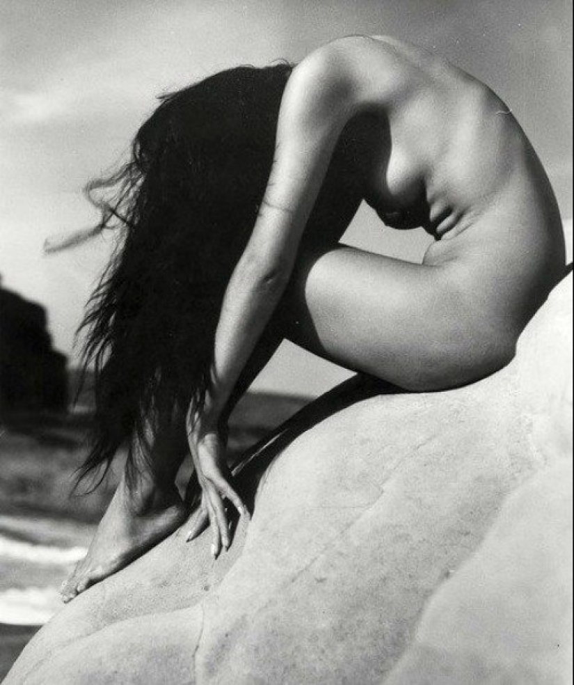 Proyecto erótico único "Mujeres del Mar" del fotógrafo japonés Iwase Yoshiyuki Proyecto erótico único "Mujeres del Mar" del fotógrafo japonés Iwase Yoshiyuki