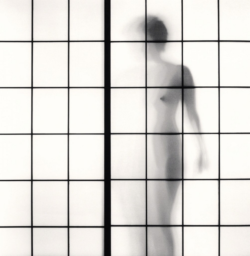 Proyecto fotográfico de Michael Kenna "Rafu": desnudo femenino al estilo del haiku japonés Proyecto fotográfico de Michael Kenna "Rafu": desnudo femenino al estilo del haiku japonés