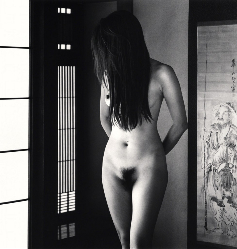Proyecto fotográfico de Michael Kenna "Rafu": desnudo femenino al estilo del haiku japonés Proyecto fotográfico de Michael Kenna "Rafu": desnudo femenino al estilo del haiku japonés