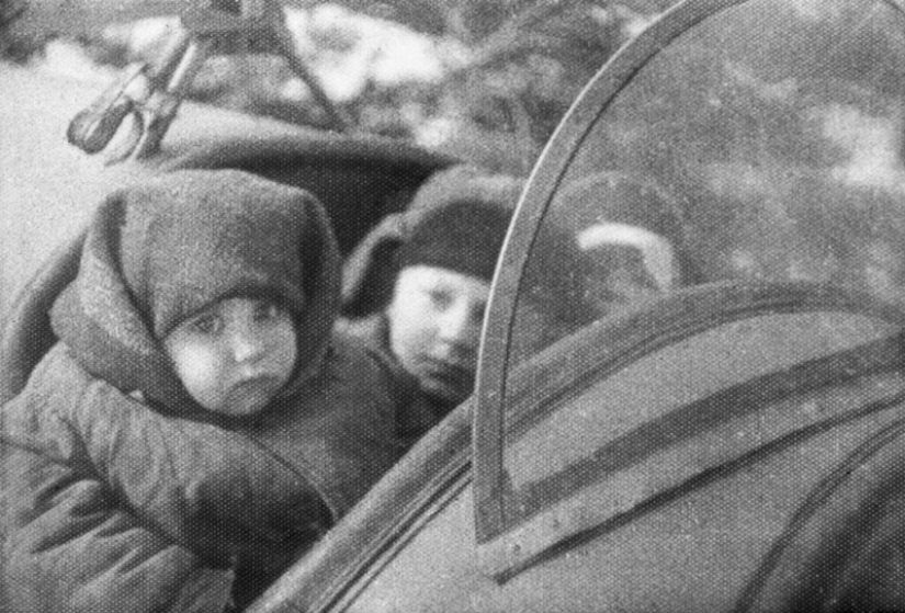 Quemado, sino que guardó a los niños: acerca de la hazaña sin precedentes de piloto Alexander Mamkin