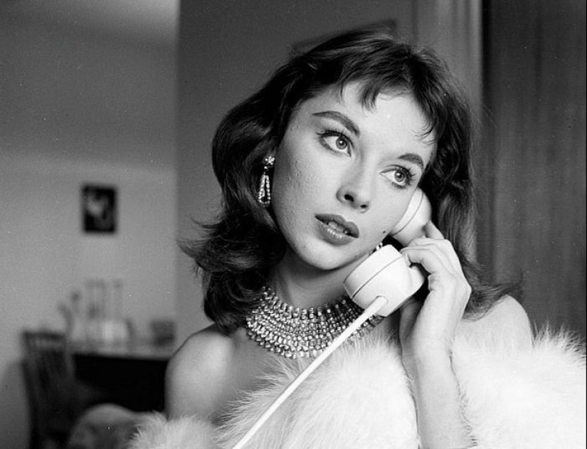 ¿Quién incriminó a Vicki "Spink" Dugan? Los altibajos de la bomba sexual de la década de 1950 que se convirtió en el prototipo de Jessica Rabbit
