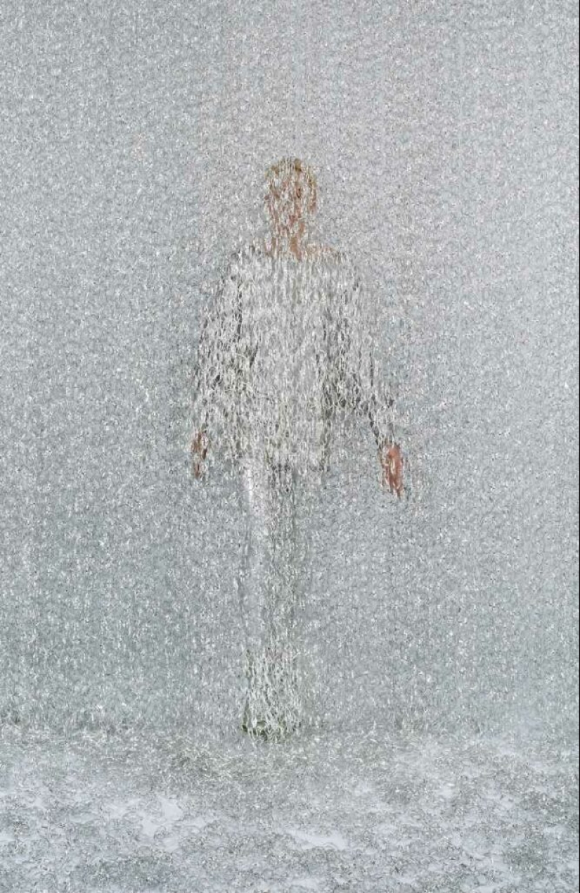 Rachel Perry Welty's Trash Photo Project