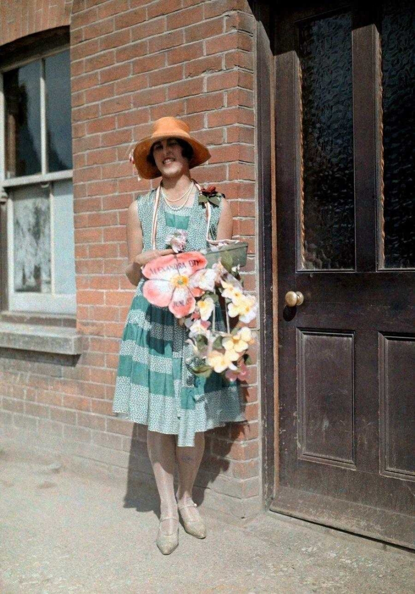 Rare color photographs of England, 1928