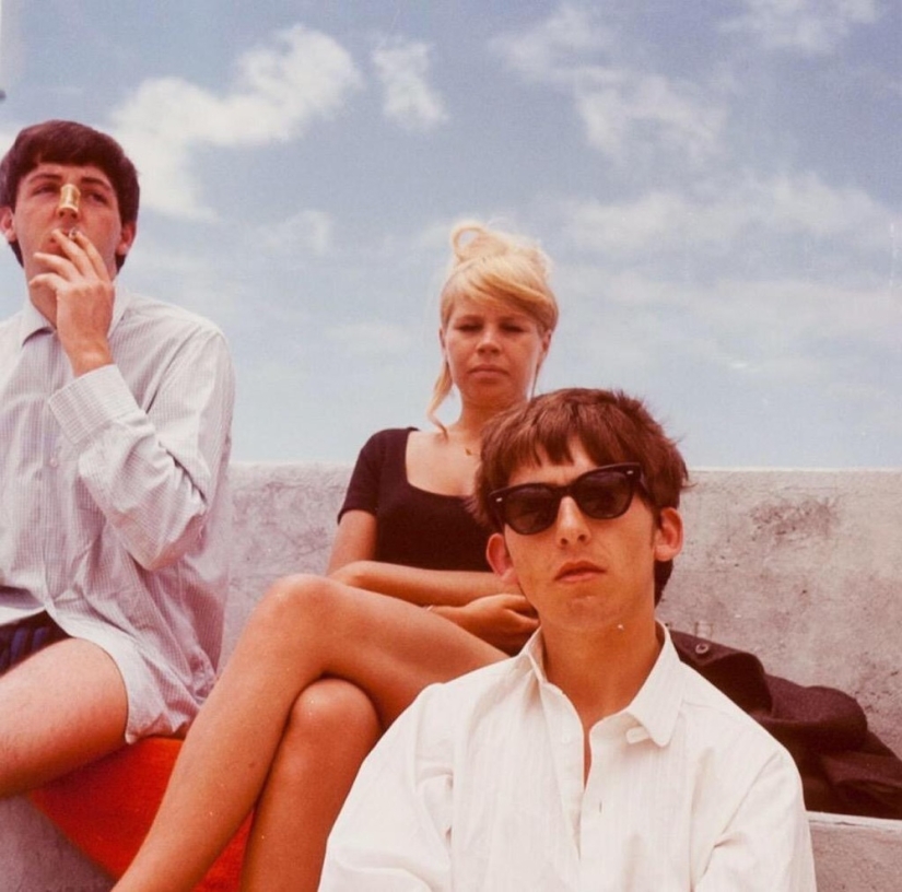 Rare shots: how the members of The Beatles rested before they became famous Rare shots: how the members of The Beatles rested before they became famous