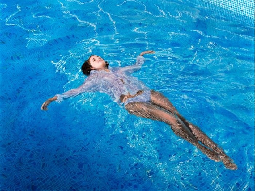 Realistic paintings by Johannes Wessmark, a self-taught artist from Sweden