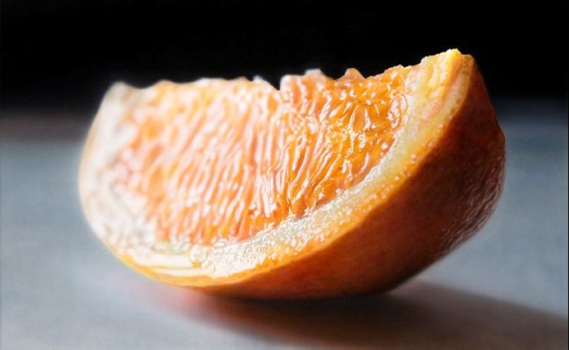 Realistic paintings by Johannes Wessmark, a self-taught artist from Sweden