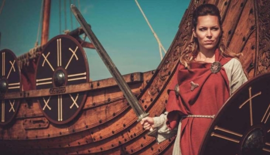 Rebelde novia Sigrid los Orgullosos, destruyó a los tres reyes, y mató al héroe Dobrynya Rebelde novia Sigrid los Orgullosos, destruyó a los tres reyes, y mató al héroe Dobrynya