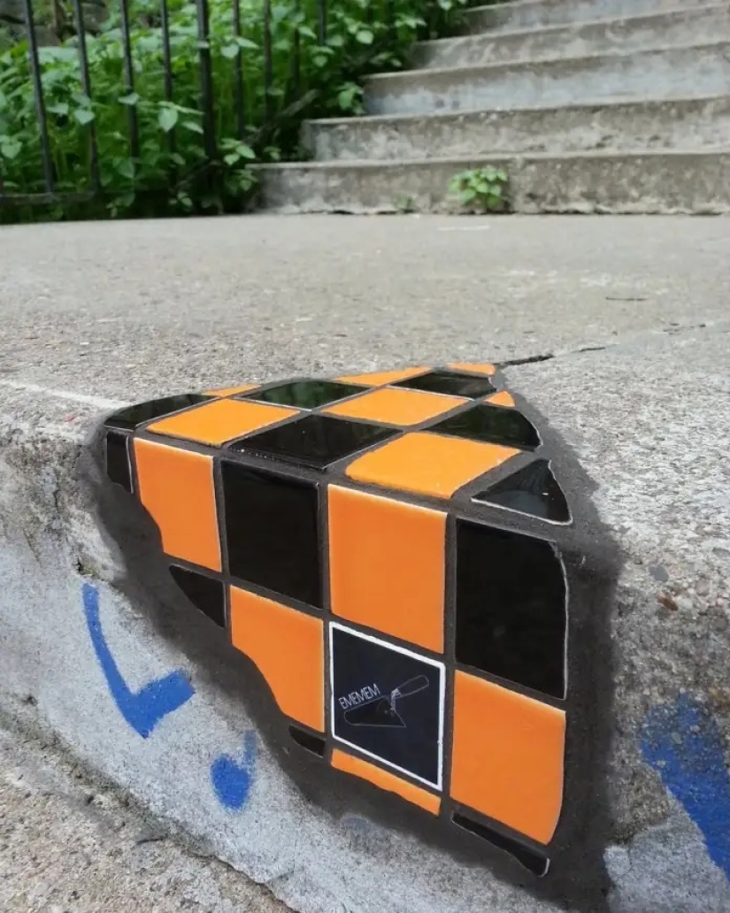 Reparando calles con mosaicos artísticos