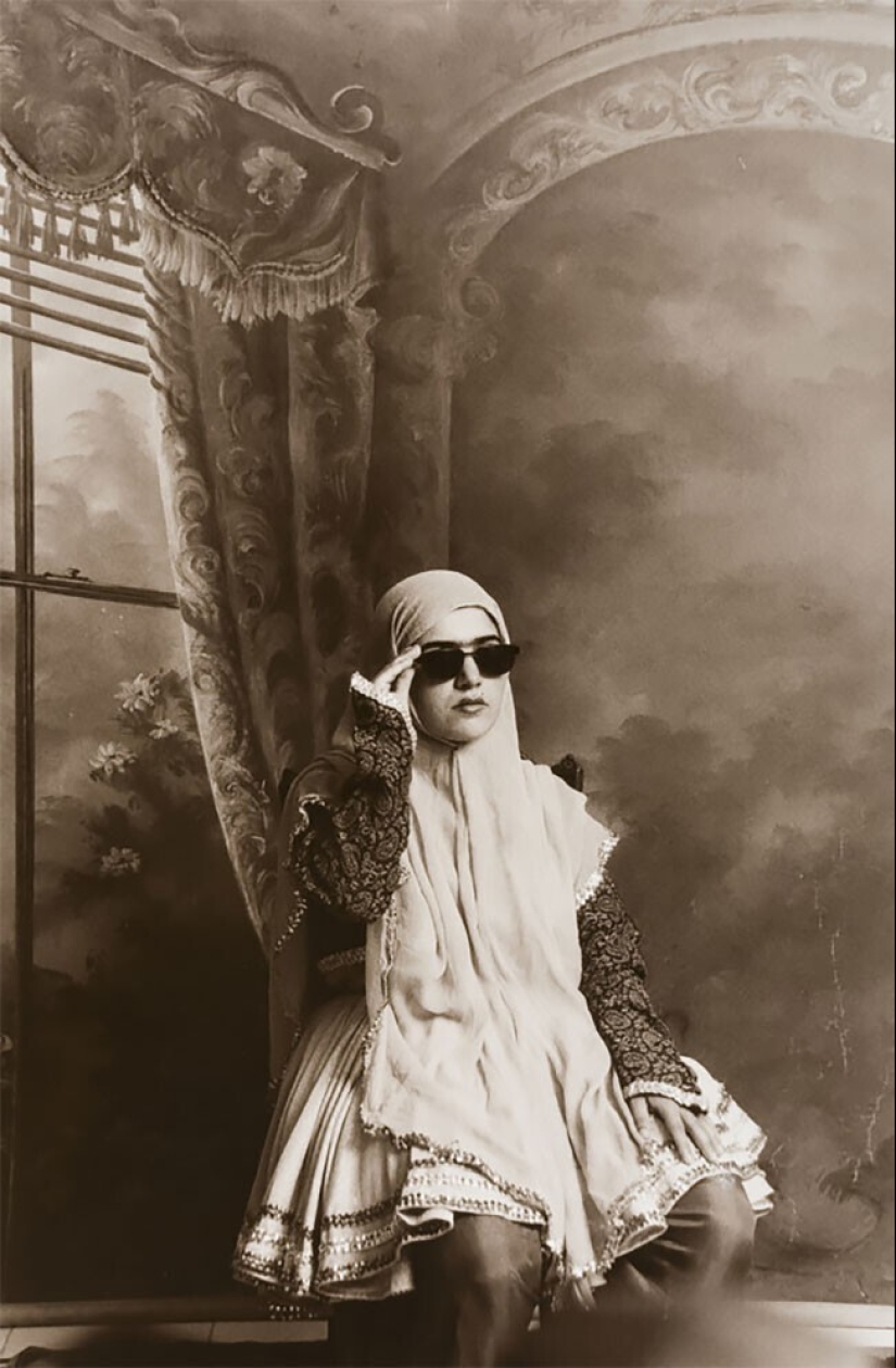 Retratos fotográficos de bellezas iraníes al estilo del siglo XIX Retratos fotográficos de bellezas iraníes al estilo del siglo XIX