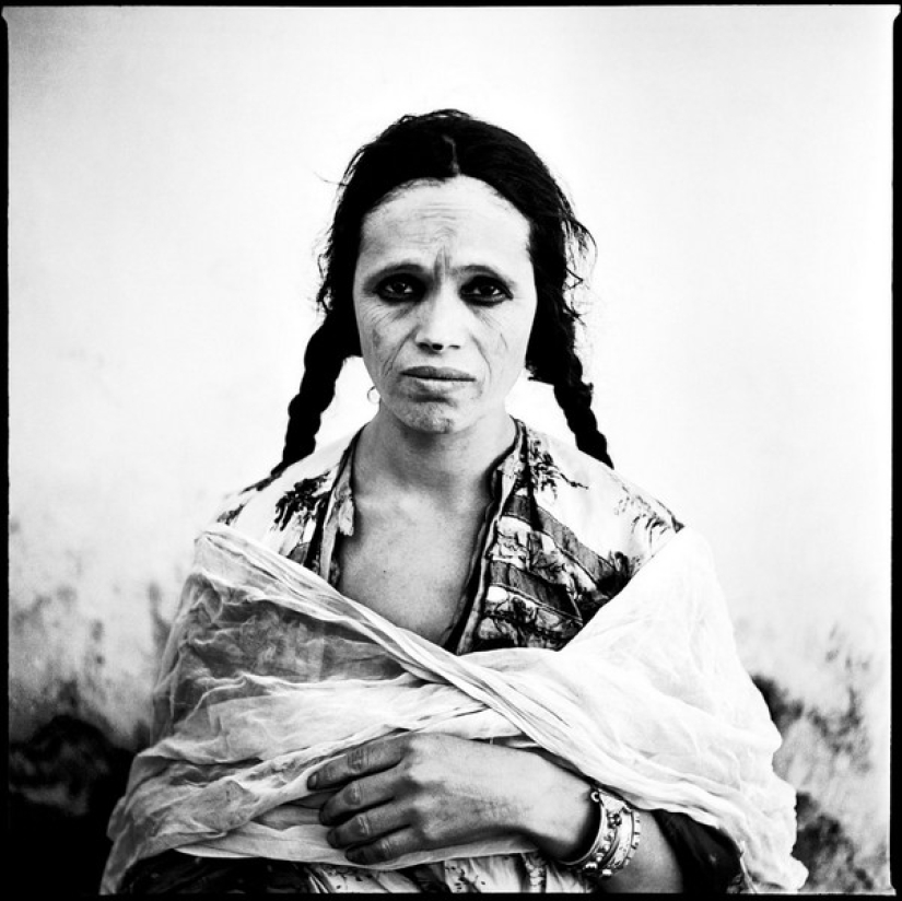 Retratos más allá del borde Retratos más allá del borde