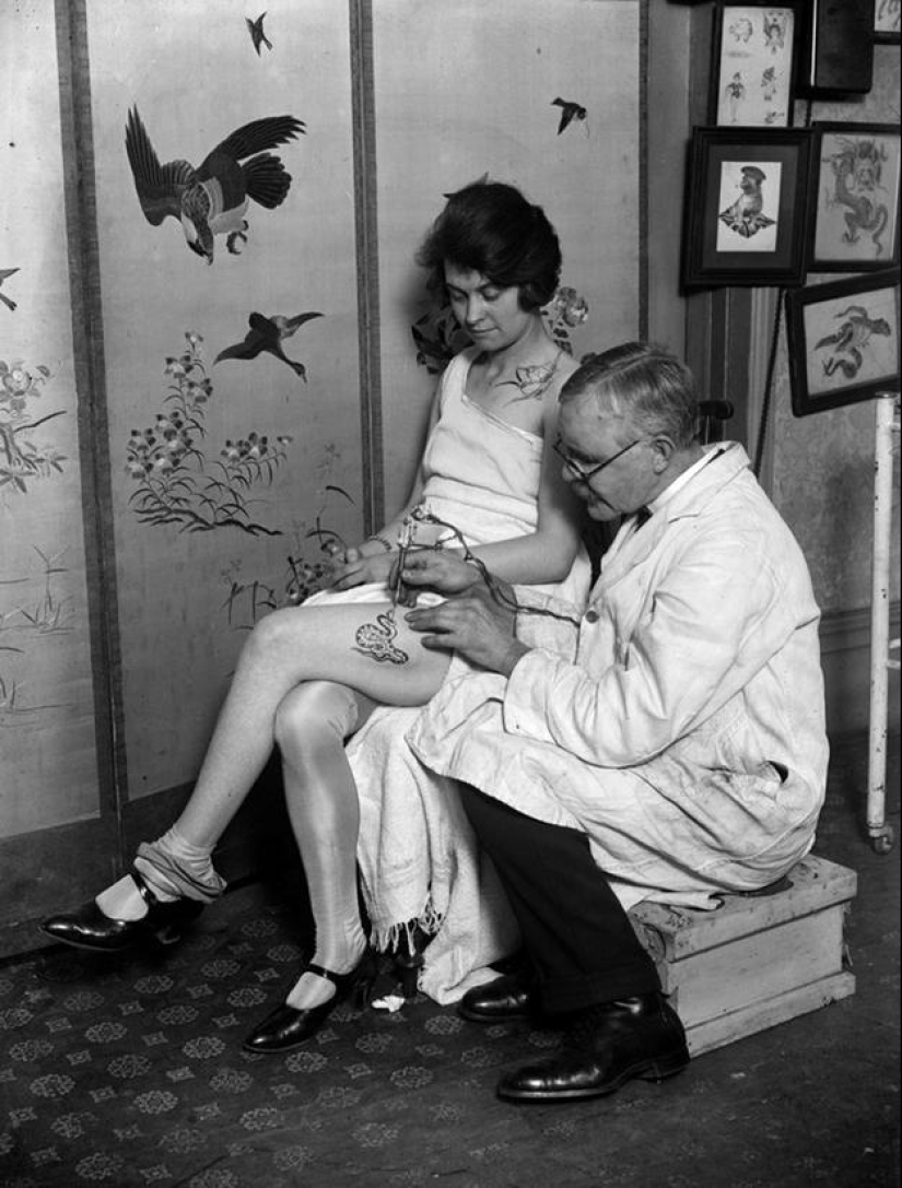 Retratos vintage de mujeres tatuadas