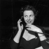 Retro Pickup: How Berlin Flirted with Pipes and Telephones in the 1930s Retro Pickup: How Berlin Flirted with Pipes and Telephones in the 1930s