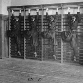 "Retrophizra" : cómo se llevaron a cabo las clases de educación física en 1895-1937