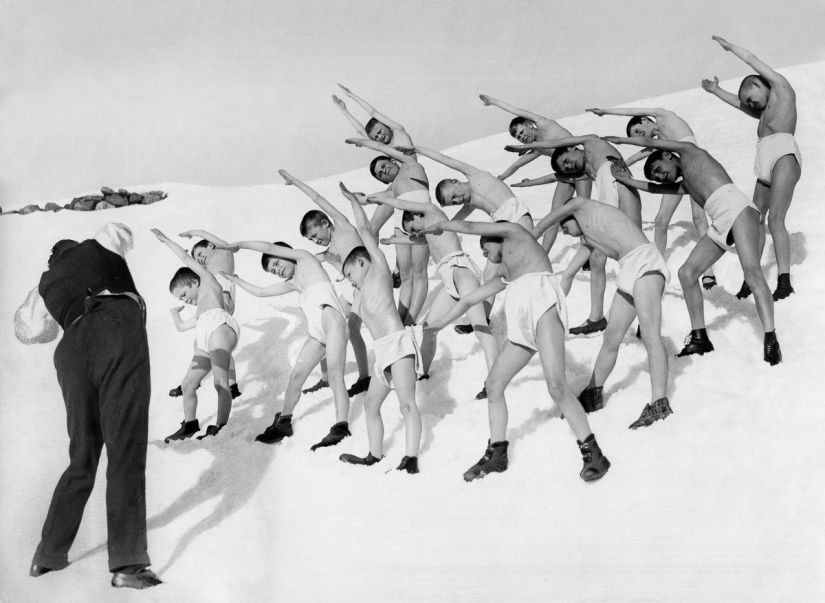 "Retrophizra»: how physical education classes were held in 1895-1937