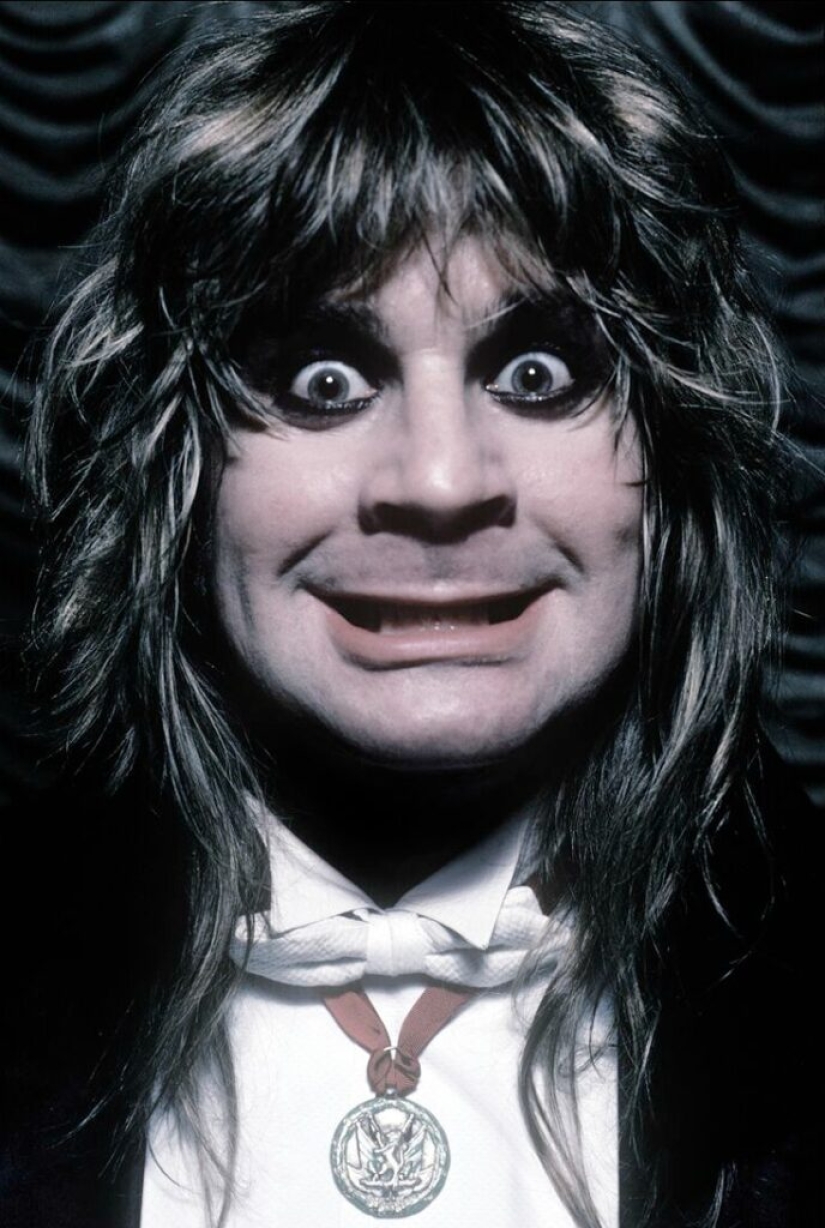 Rock in Faces: How Mark Weiss Created a Visual Chronicle of 80s Music