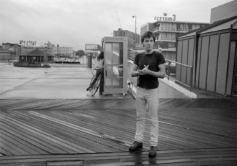 Rock ' n ' roll on the other side of the lens