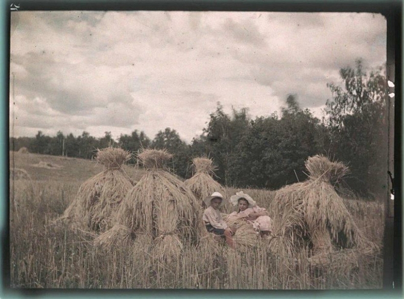Rusia prerrevolucionaria en las primeras fotografías en color de la década de 1910 por Pyotr Vedenisov Rusia prerrevolucionaria en las primeras fotografías en color de la década de 1910 por Pyotr Vedenisov
