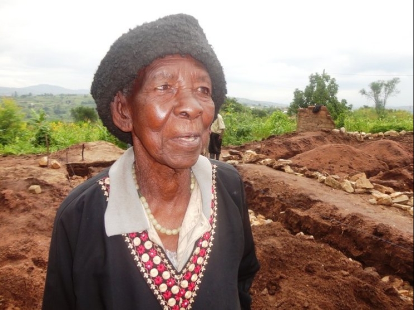Schindler&#39;s Witch: The woman who saved hundreds of lives from genocide