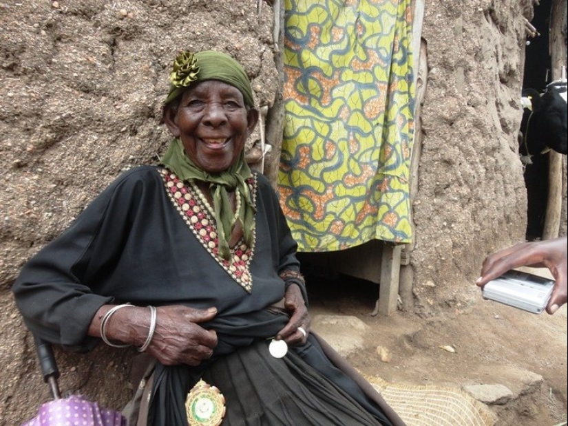 Schindler&#39;s Witch: The woman who saved hundreds of lives from genocide