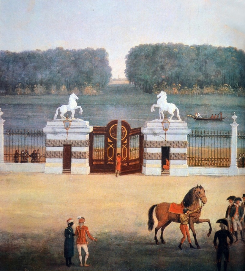 Se parecía a la de Moscú de finales del siglo XVIII antes de que el gran incendio de 1812 Se parecía a la de Moscú de finales del siglo XVIII antes de que el gran incendio de 1812