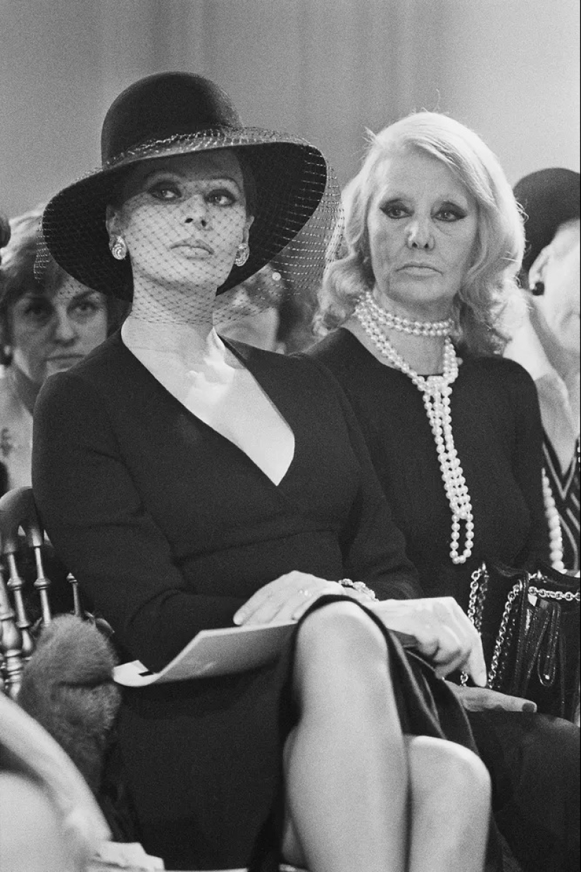 Se parecía a mamá Marilyn Monroe, la Princesa Diana y otros iconos de la moda del siglo XX
