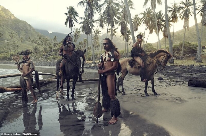 Secluded tribe with incredibly beautiful people in the lens Jimmy Nelson Secluded tribe with incredibly beautiful people in the lens Jimmy Nelson