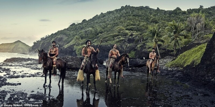 Secluded tribe with incredibly beautiful people in the lens Jimmy Nelson Secluded tribe with incredibly beautiful people in the lens Jimmy Nelson