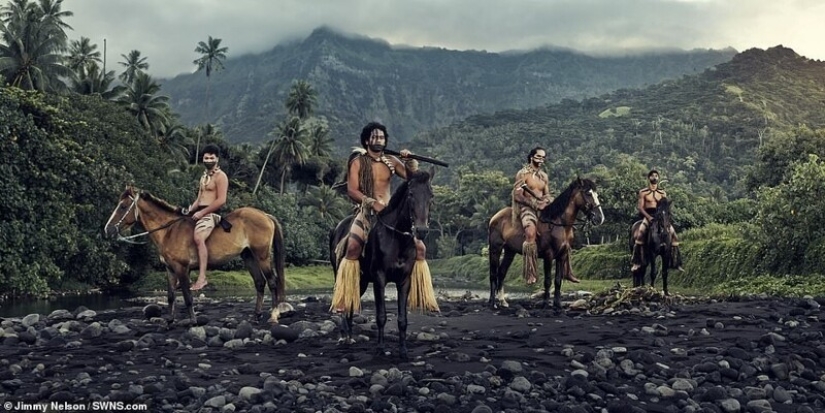 Secluded tribe with incredibly beautiful people in the lens Jimmy Nelson Secluded tribe with incredibly beautiful people in the lens Jimmy Nelson