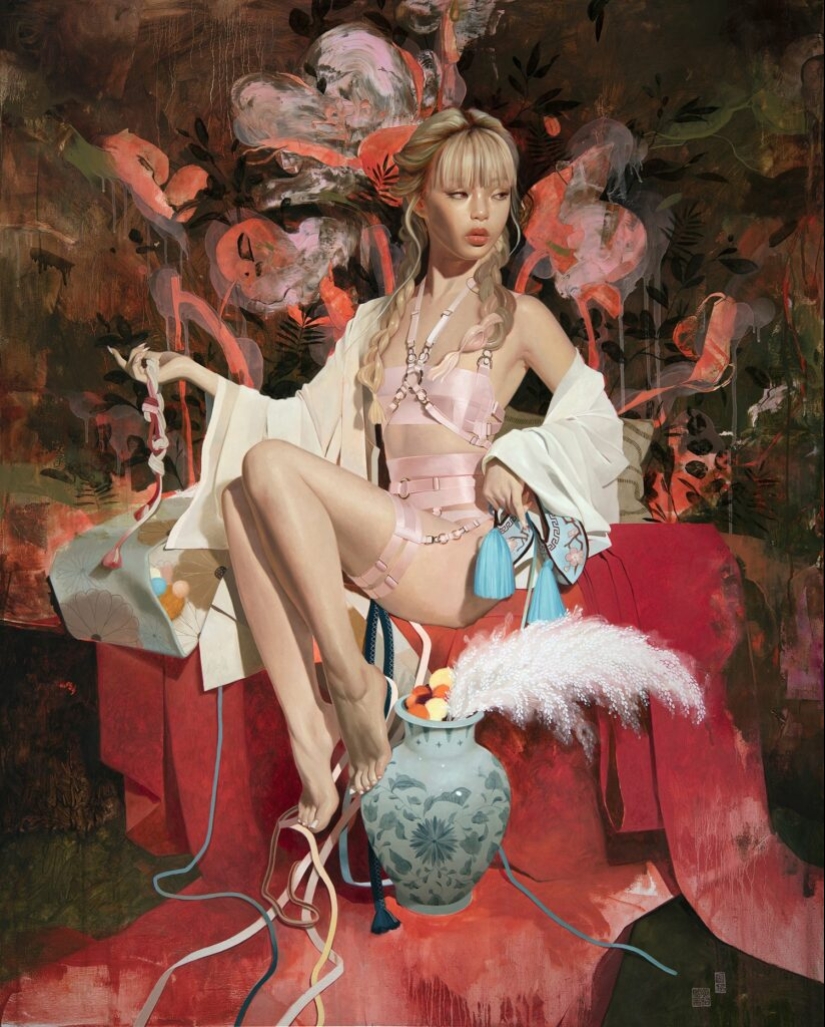 Sensual Kimonos and BDSM - the Secret of Soey Milk Canvases