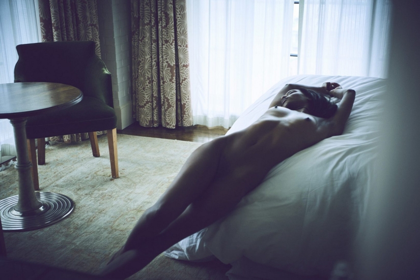 Serene nudity in Stefan Rappo's erotic pictures Serene nudity in Stefan Rappo's erotic pictures