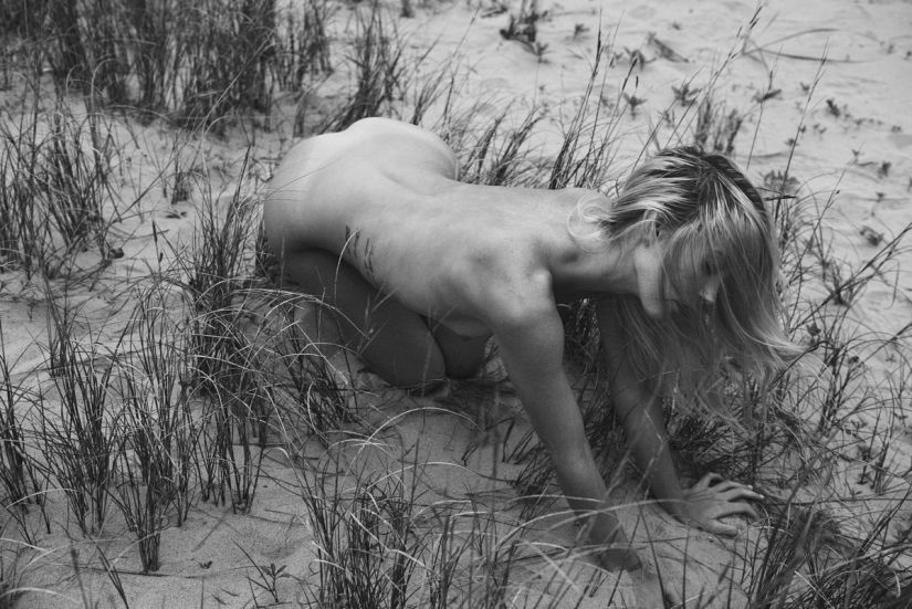 Serene nudity in Stefan Rappo's erotic pictures Serene nudity in Stefan Rappo's erotic pictures