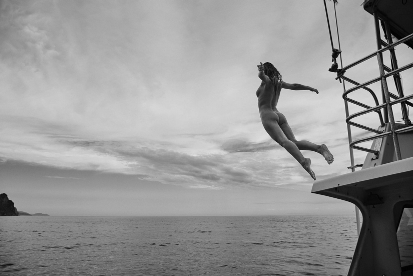 Serene nudity in Stefan Rappo's erotic pictures Serene nudity in Stefan Rappo's erotic pictures