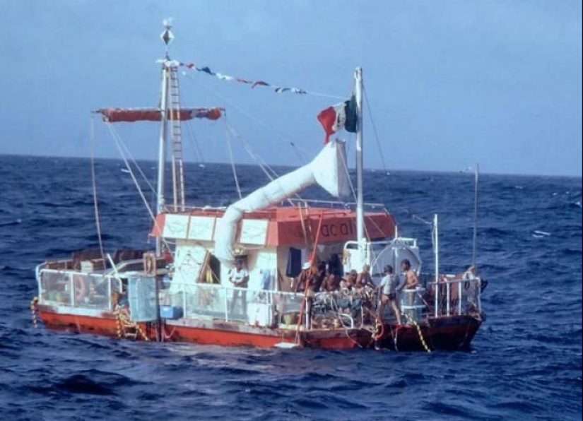 &quot;Sex raft&quot; es un experimento de un antropólogo que quería demostrar la crueldad de las personas, pero no pudo