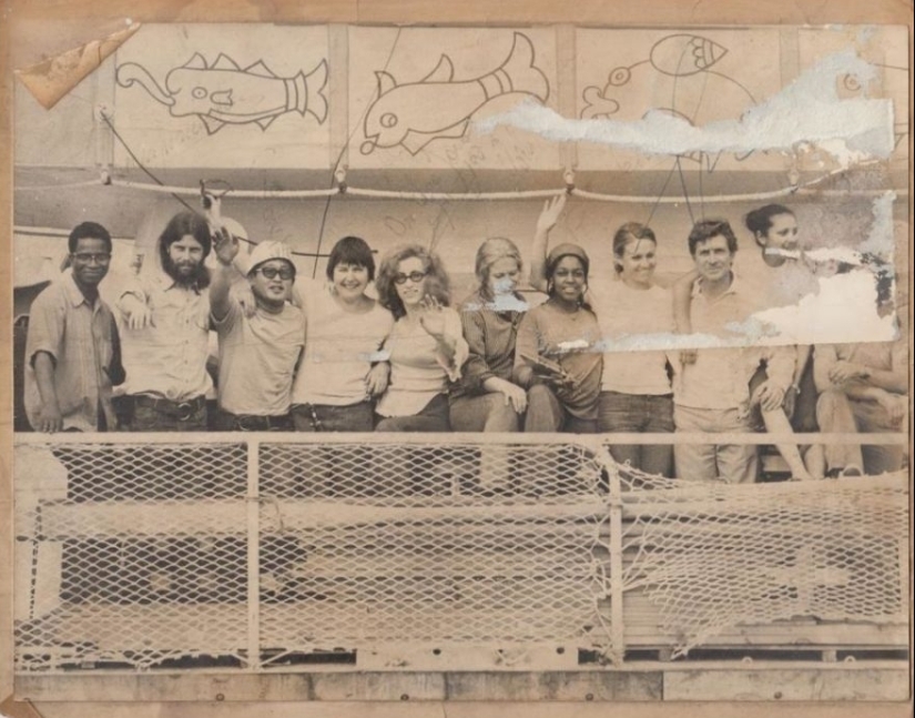 &quot;Sex raft&quot; es un experimento de un antropólogo que quería demostrar la crueldad de las personas, pero no pudo