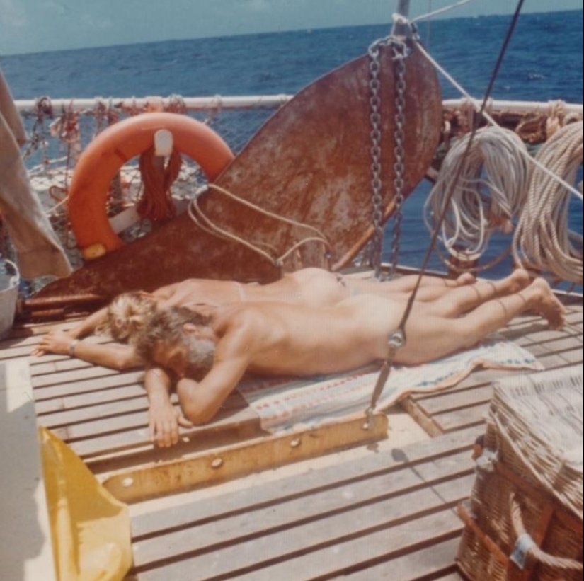 “Sex raft” is an experiment by an anthropologist who wanted to prove the cruelty of people, but could not “Sex raft” is an experiment by an anthropologist who wanted to prove the cruelty of people, but could not