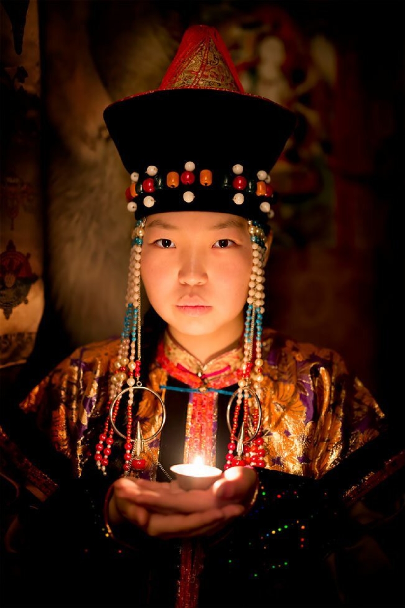"Siberia in faces": the indigenous Siberian peoples in the work of Alexander Khimushin