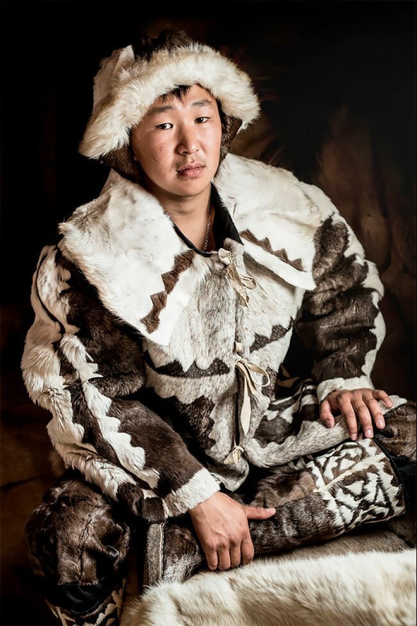 "Siberia in faces": the indigenous Siberian peoples in the work of Alexander Khimushin