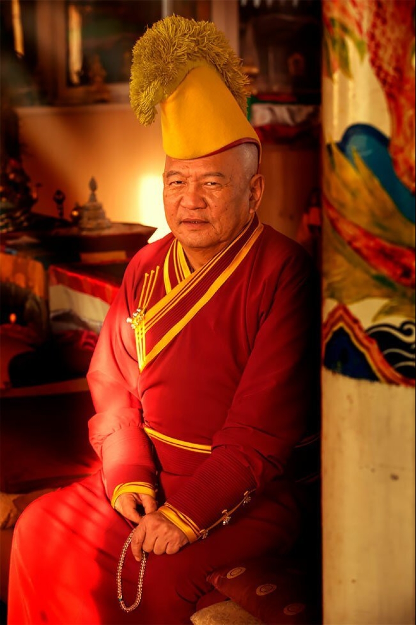 "Siberia in faces": the indigenous Siberian peoples in the work of Alexander Khimushin