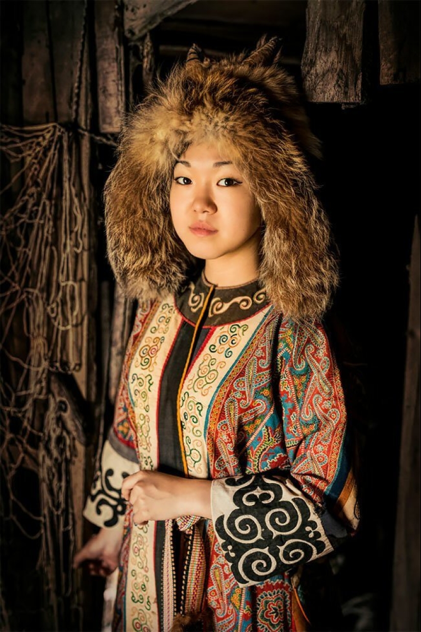 "Siberia in faces": the indigenous Siberian peoples in the work of Alexander Khimushin
