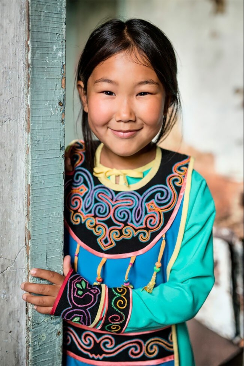 "Siberia in faces": the indigenous Siberian peoples in the work of Alexander Khimushin