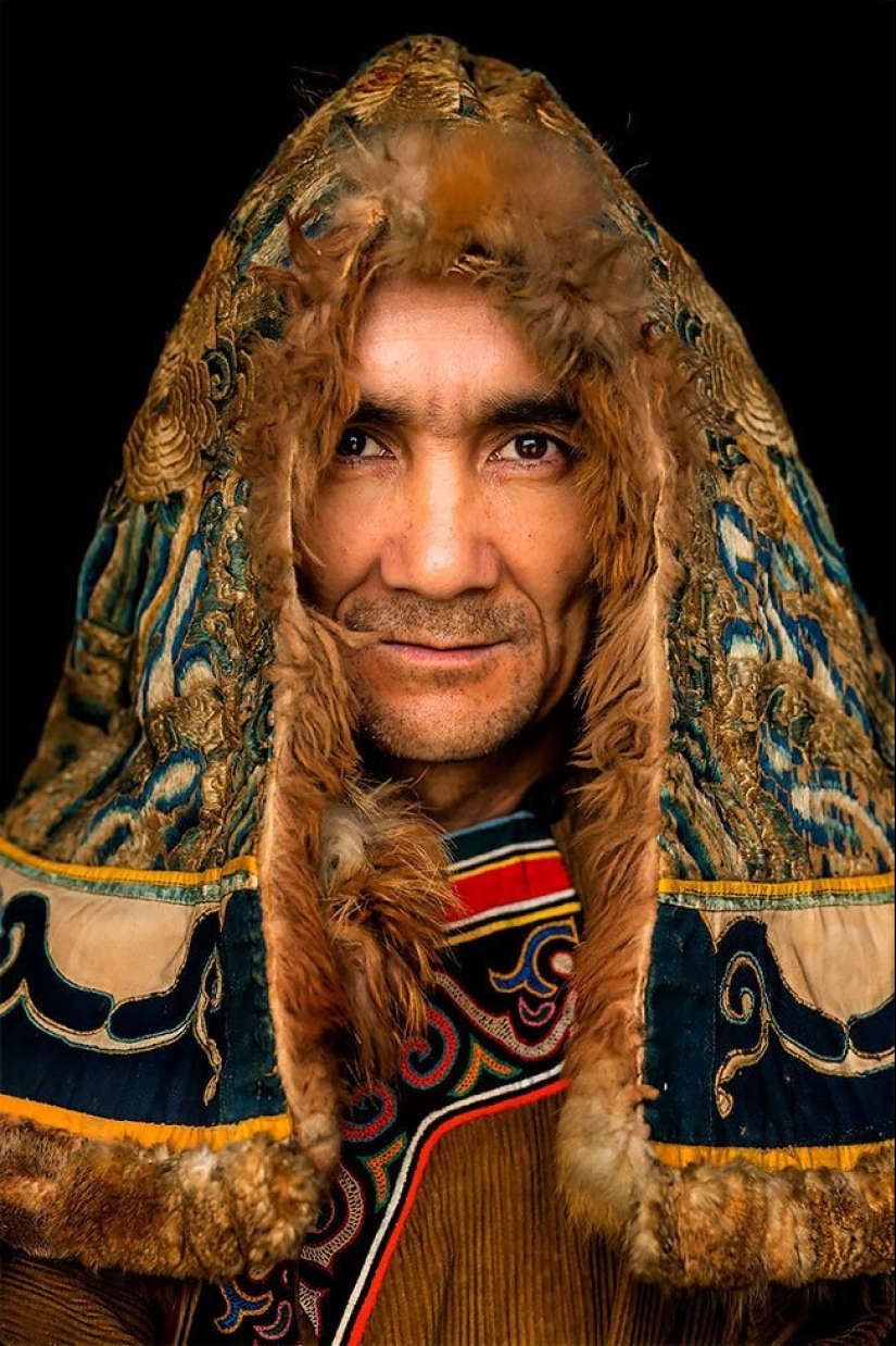 "Siberia in faces": the indigenous Siberian peoples in the work of Alexander Khimushin