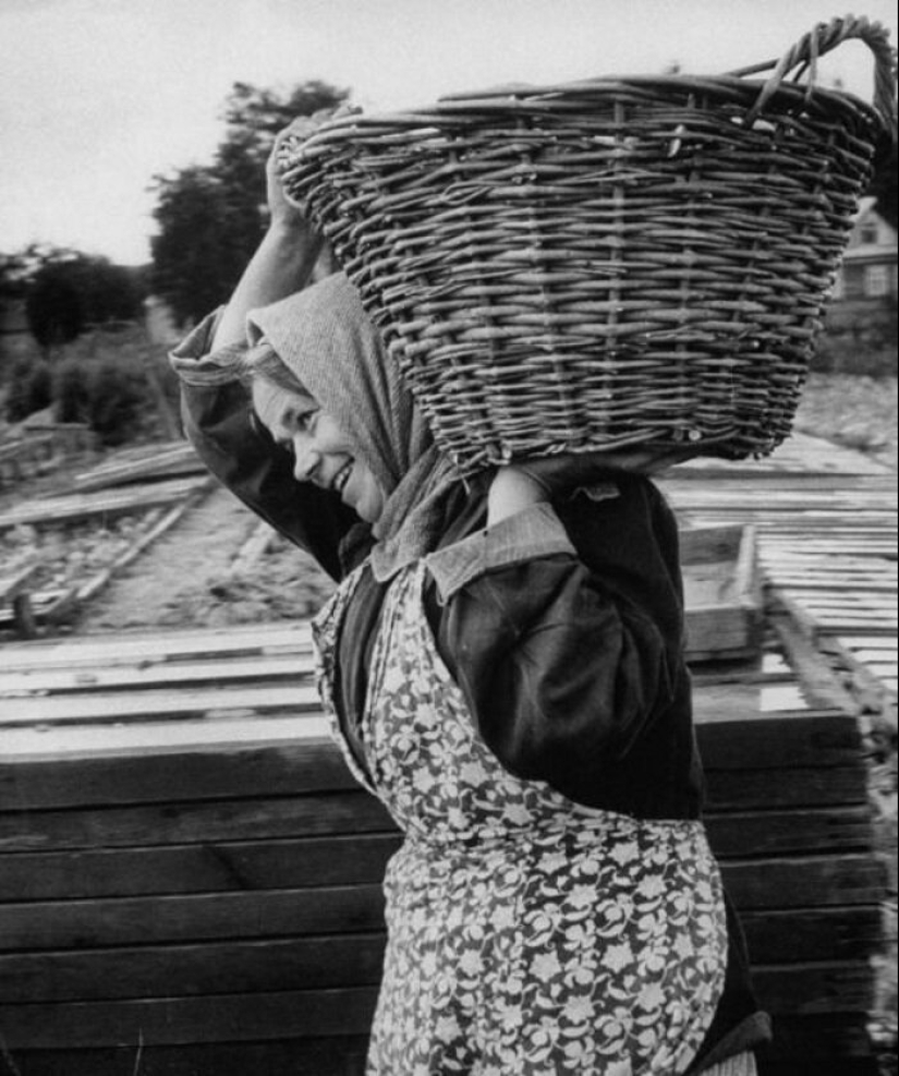 Simples moscovitas de la década de 1950 a través de los ojos de un americano Simples moscovitas de la década de 1950 a través de los ojos de un americano