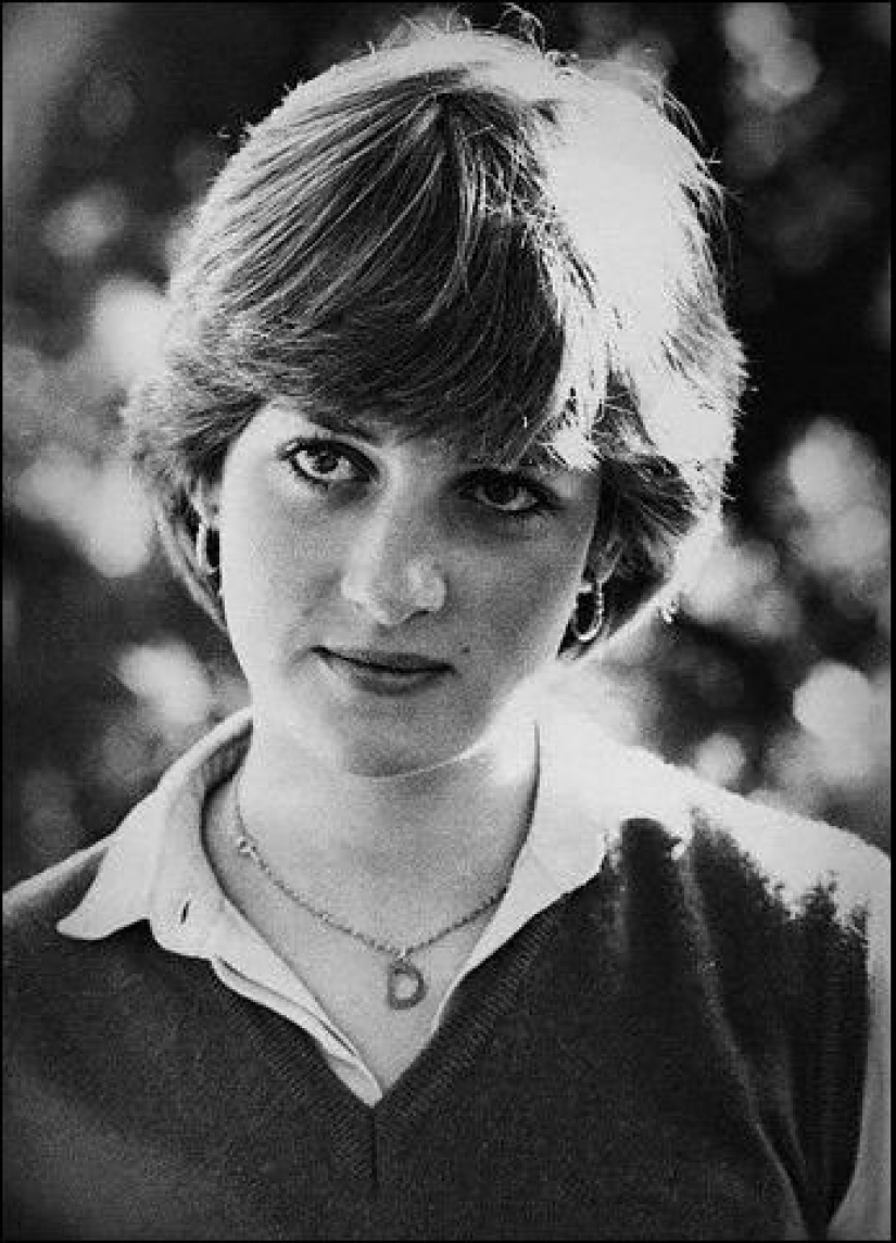 Skeletons in Lady Di's closet, or Why the princess let her stepmother down the stairs