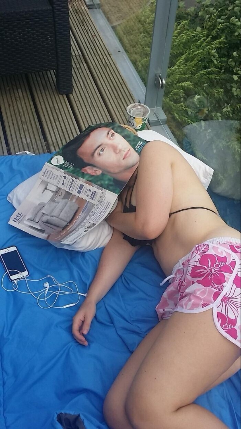 Sleep is sacred: people sleeping in the most ridiculous poses and locations Sleep is sacred: people sleeping in the most ridiculous poses and locations