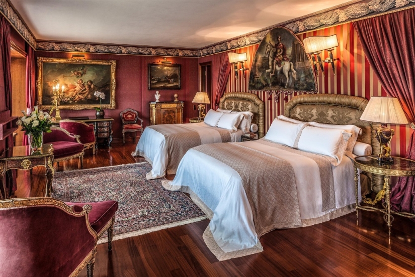 Sleep with Art: 6 hotels that can compete with Museums Sleep with Art: 6 hotels that can compete with Museums