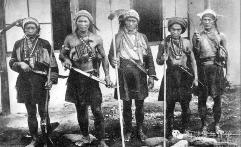 Some of the craziest ways to show love from different countries and eras Some of the craziest ways to show love from different countries and eras