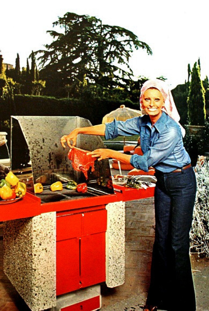 Sophia Loren and her cookbooks