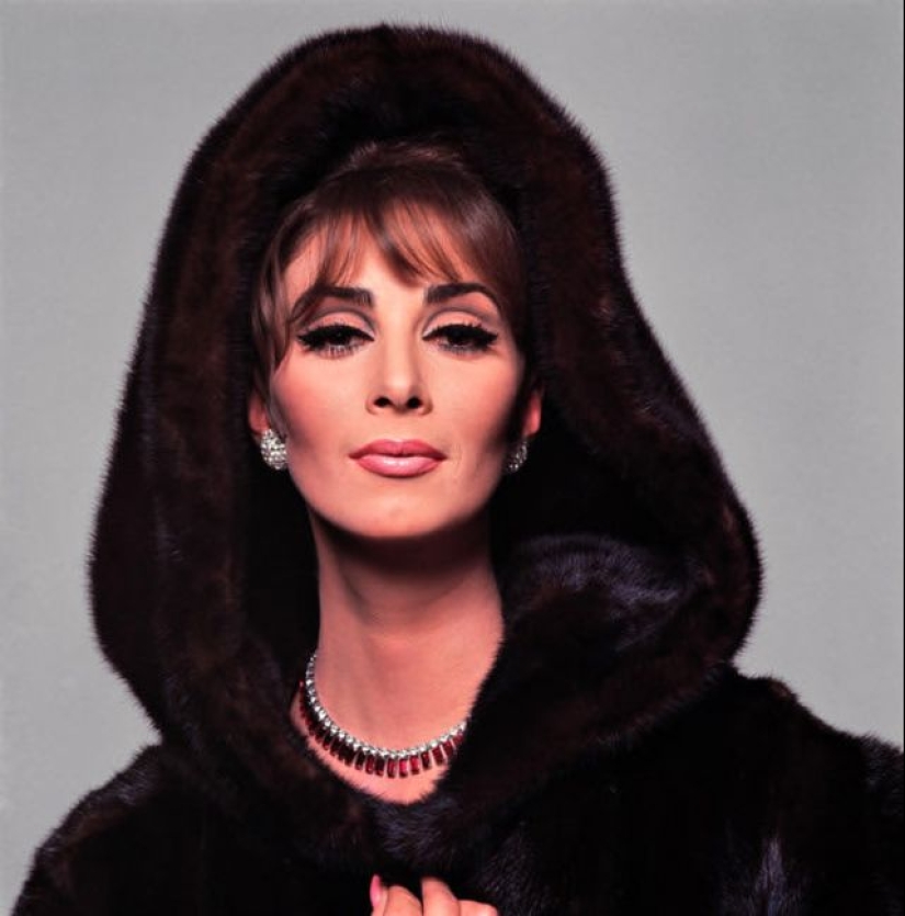 Spectacular fashion photography by Franz Christian Gundlach made in the 50-70-ies